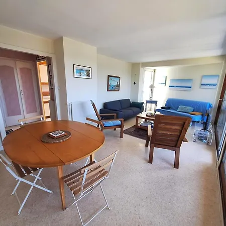 Apartment T2 Proche Avec Loggia Et Un Animal Admis - Fr-1-92-649 *