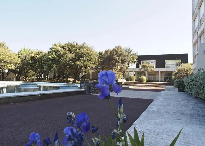 T2 Proche Avec Loggia Et Un Animal Admis - Fr-1-92-649 Apartmán