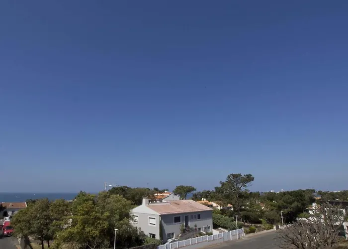 T2 Proche Avec Loggia Et Un Animal Admis - Fr-1-92-649 * La Pironnière