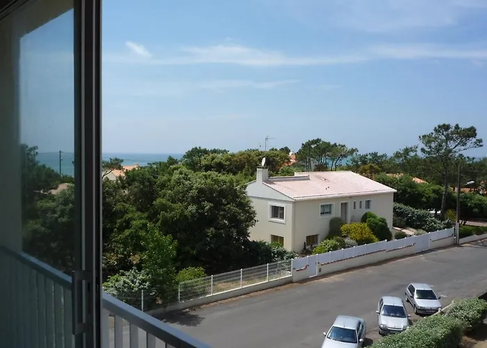 Apartmán T2 Proche Avec Loggia Et Un Animal Admis - Fr-1-92-649