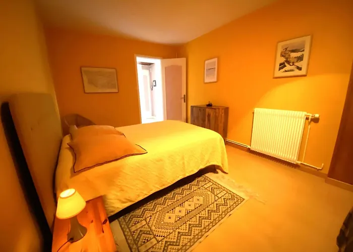 T2 Proche Avec Loggia Et Un Animal Admis - Fr-1-92-649 Apartmán La Pironnière