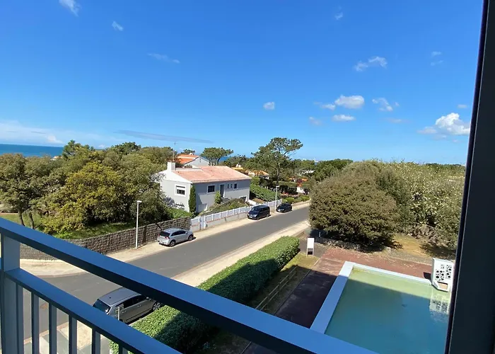 T2 Proche Avec Loggia Et Un Animal Admis - Fr-1-92-649 Apartmán La Pironnière